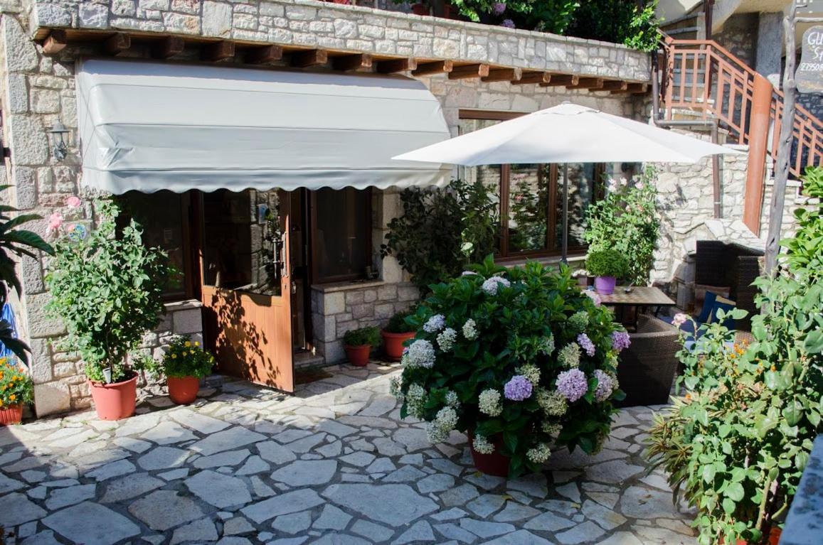Guesthouse สเตมนิตซา ภายนอก รูปภาพ